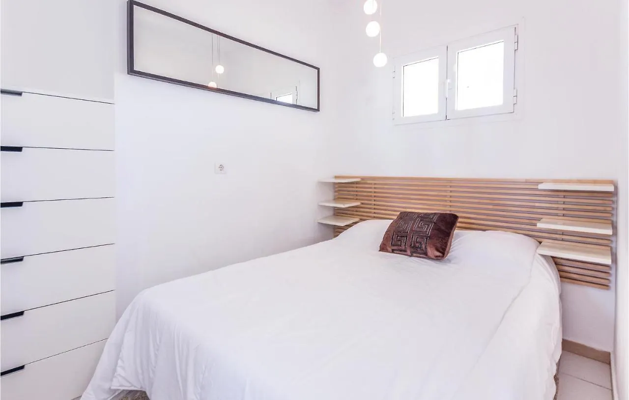 Cozy Apartment In Calahonda With Swimming Pool Sitio de Calahonda