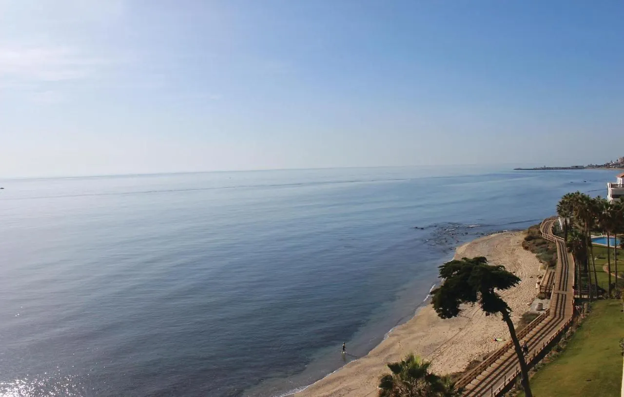 Cozy Apartment In Calahonda With Swimming Pool Sitio de Calahonda